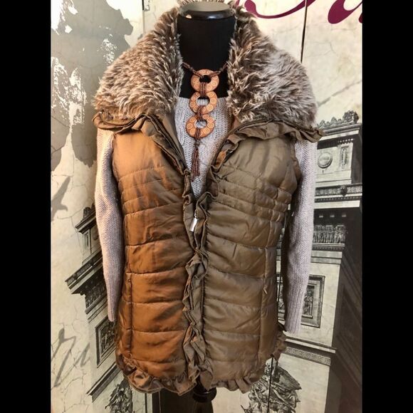 Great vest for fall by New Direction in medium - Picture 1 of 3